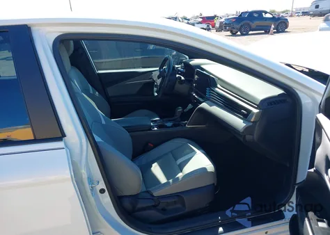 2025 Toyota Camry Se из США, поврежденный, VIN 4T1DAACK6SU556919